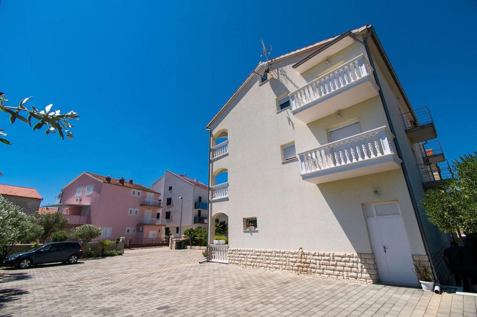 Apartments Kendes Vodice Extérieur photo